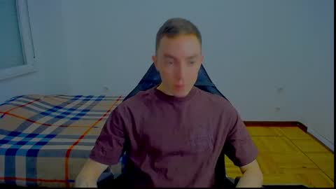 Carlos Reyes online show from April 13, 7:12 am