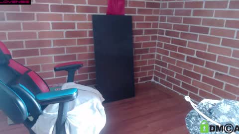 Leia online show from April 14, 8:45 pm