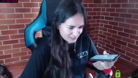 Leia online show from November 27, 3:52 pm