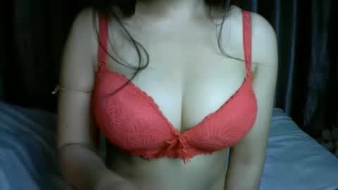 Snapshot of princess916446 chatting on October 28, 8:59 am   princess   online show from October 28, 8:59 am