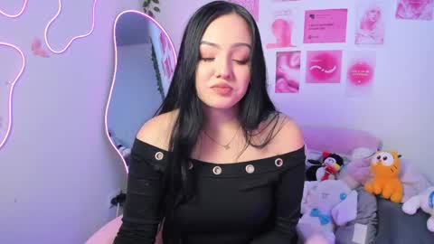   online show from May 30, 6:28 pm