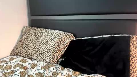 Princess Aleah online show from April 5, 6:49 pm