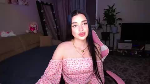 princessamira1 online show from October 22, 2:52 pm