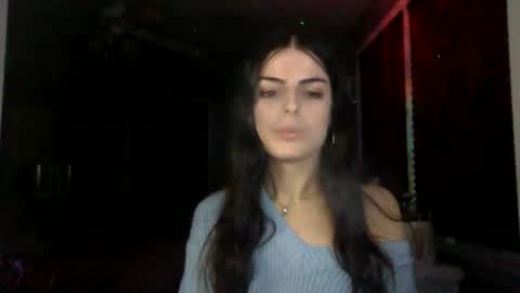 Snapshot of princesselysia99 chatting on December 6, 3:57 am Princess Elysia online show from December 6, 3:57 am