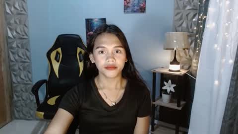 princessrynn online show from November 20, 9:41 am