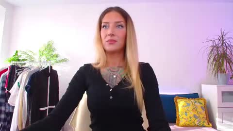 Nansy online show from June 20, 4:02 pm