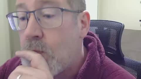 Snapshot of professor21255 chatting on October 28, 11:33 am professor21255 online show from October 28, 11:33 am