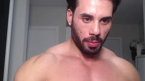 promuscles4u online show from December 17, 11:16 pm