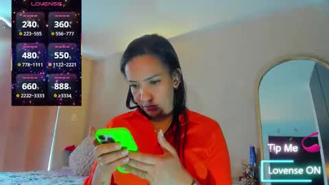 psique_naughty2 online show from April 14, 8:01 pm