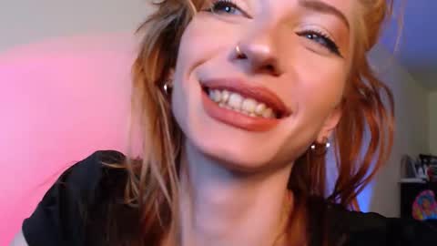 EsteticHouse online show from September 19, 7:17 pm