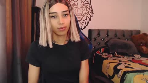 Cris online show from October 3, 2:47 pm