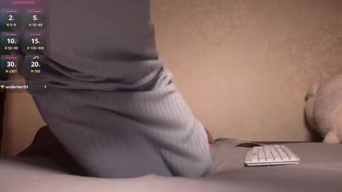 puredesire_ online show from May 21, 6:14 pm