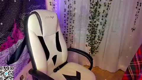 Sofia online show from October 3, 2:58 pm