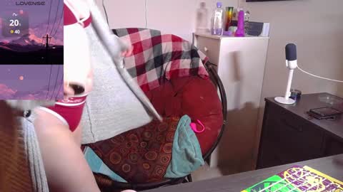 Snapshot of purplekushmama21 chatting on January 20, 12:18 pm Lil Kush  online show from January 20, 12:18 pm