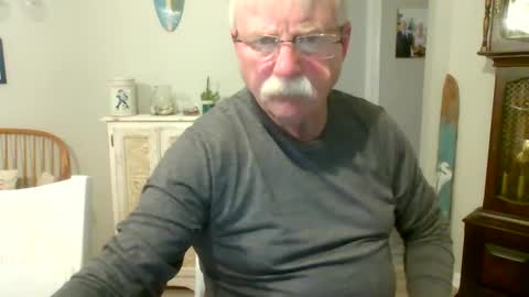 purpleshroom online show from February 25, 4:35 am