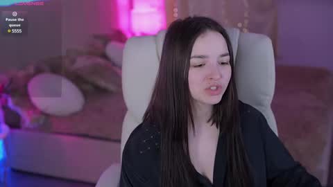 PurpleWayy online show from March 11, 5:35 pm