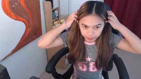 jessy online show from June 24, 1:01 am