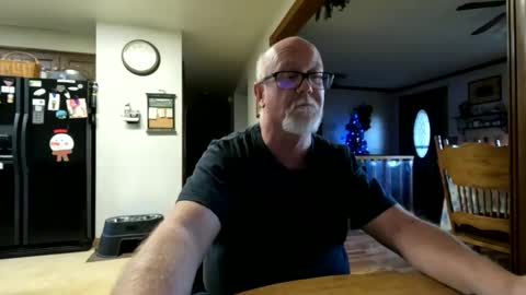 Snapshot of pussylover1365 chatting on January 29, 10:22 pm pussylover1365 online show from January 29, 10:22 pm