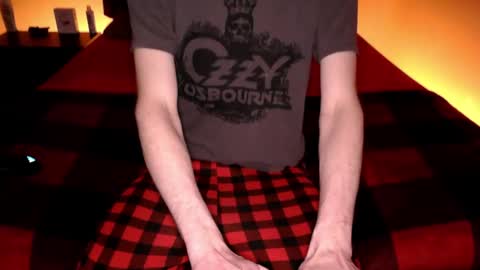 pussylover2182 online show from March 19, 5:57 am