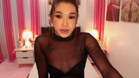 Queen Agatha online show from December 22, 1:11 pm