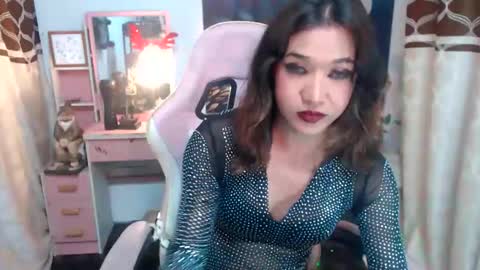 Queen Agatha online show from October 6, 3:41 pm