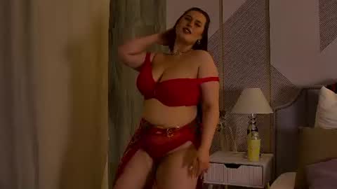 Monica online show from June 19, 6:25 pm