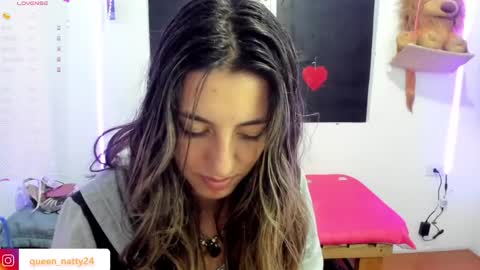 queen_natttyy online show from January 10, 11:11 am