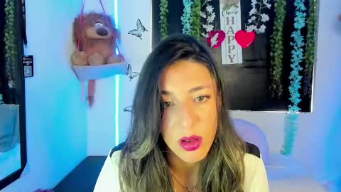 queen_natttyy online show from February 20, 2:52 pm