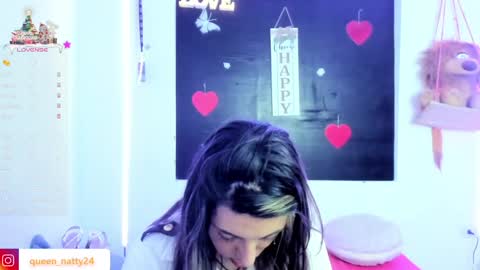 queen_natttyy online show from January 12, 3:49 am