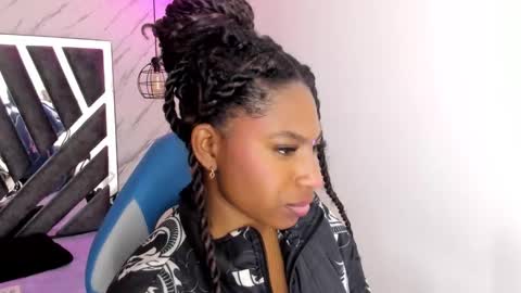   online show from October 26, 6:51 pm