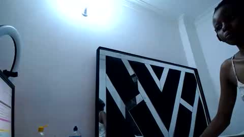queen_sashavixen online show from May 29, 6:11 am