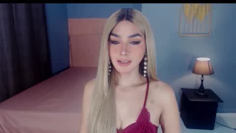 queenemeraldts online show from September 23, 2:05 am