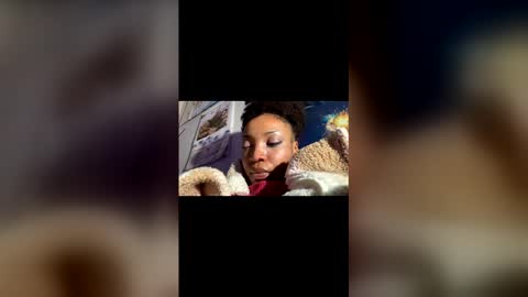 Queenkimi777 online show from December 1, 1:14 am