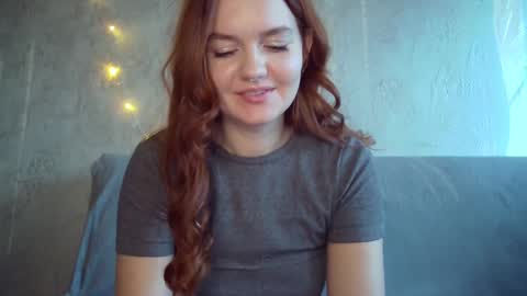 QueenOfModels online show from January 29, 5:40 am