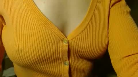 queenoftenderness online show from April 2, 8:16 pm