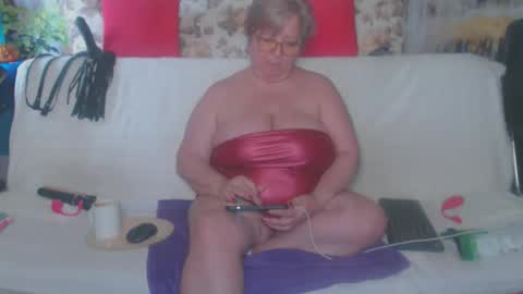 QueenPammy online show from October 9, 1:16 pm