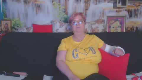 QueenPammy online show from March 9, 4:11 pm