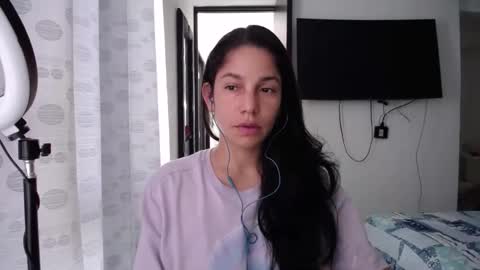 Paola online show from January 6, 8:07 pm