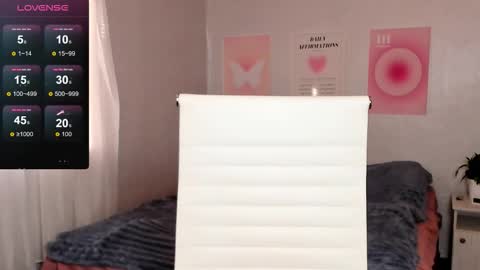 Anna online show from February 4, 7:23 am