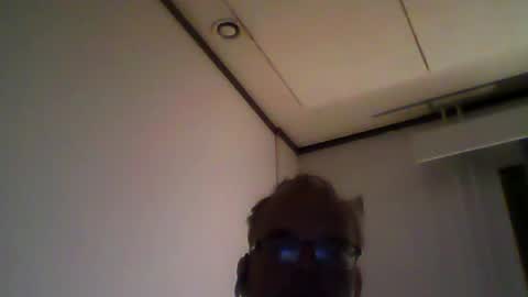 quicke71 online show from July 24, 6:49 pm