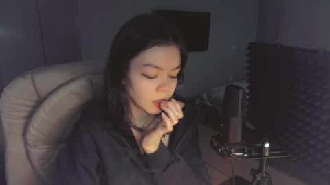 quietluxury online show from April 7, 12:40 pm