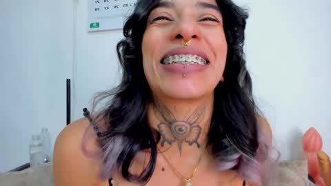 Quimera online show from February 17, 4:00 am