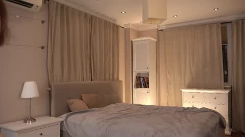 kiri online show from November 12, 5:26 pm