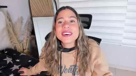 Rachell online show from November 5, 4:03 am