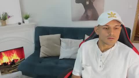 rachell_jacob online show from February 27, 12:31 pm