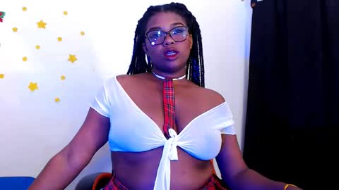 RACHELL  online show from January 19, 5:06 am