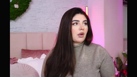 RachelSwaan online show from February 2, 7:27 am