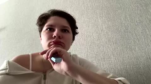 Emmie online show from May 18, 12:31 am