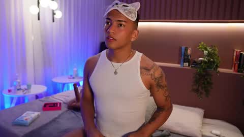 rafa_cruz online show from March 14, 1:15 pm