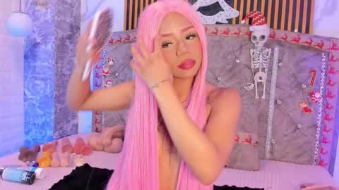  Welcome to my room  online show from November 26, 8:38 pm